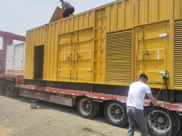 莱山发电机出租100KW发电机需要什么规格的电缆线？
